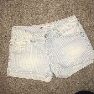 Levi’s Shorts